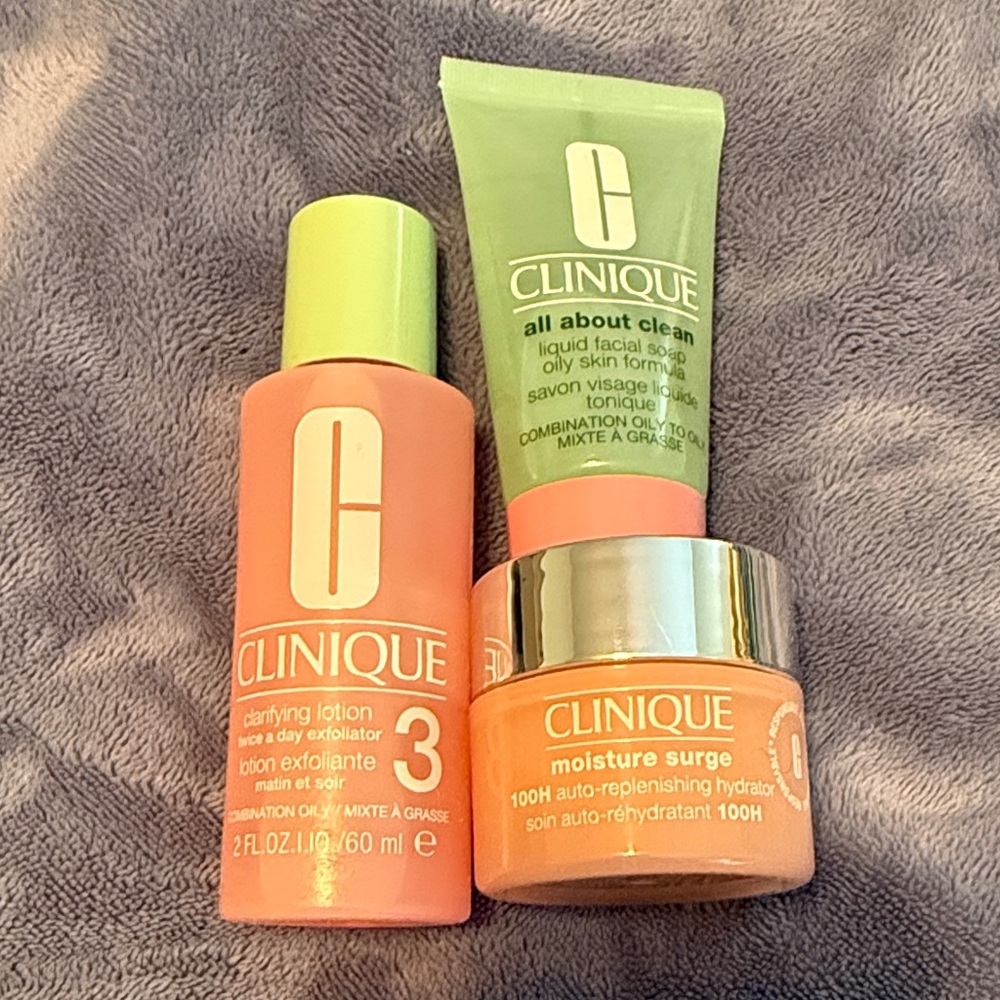 Travel Size Clinique Clarifying Lotion and Moisture Surge Set